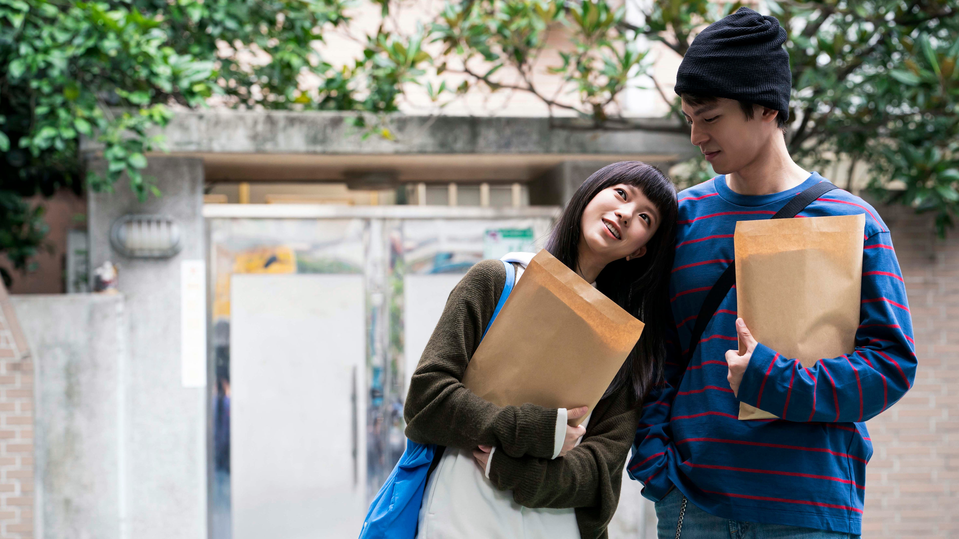 Suffocating Love Background