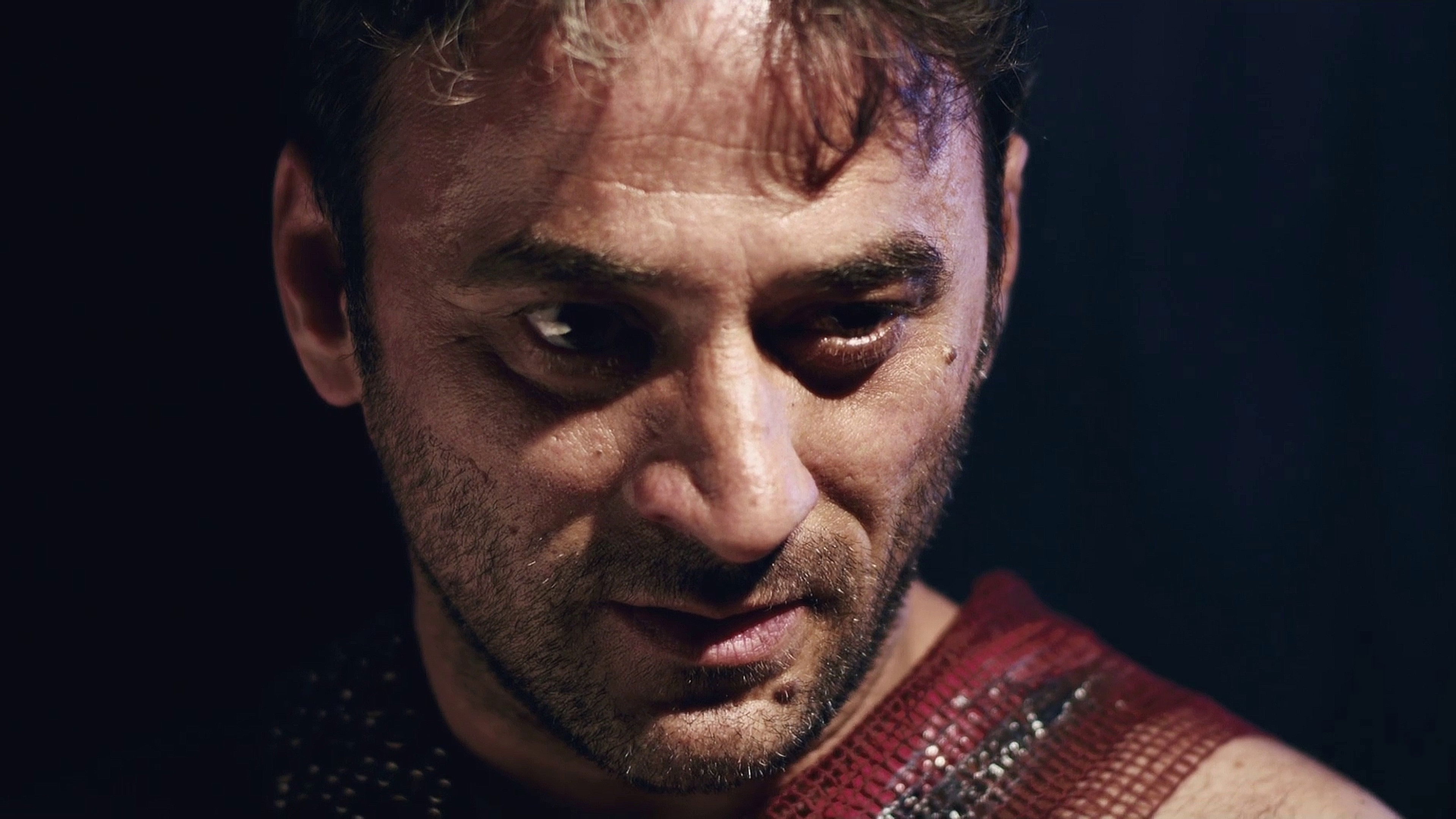 Caesar Must Die Background