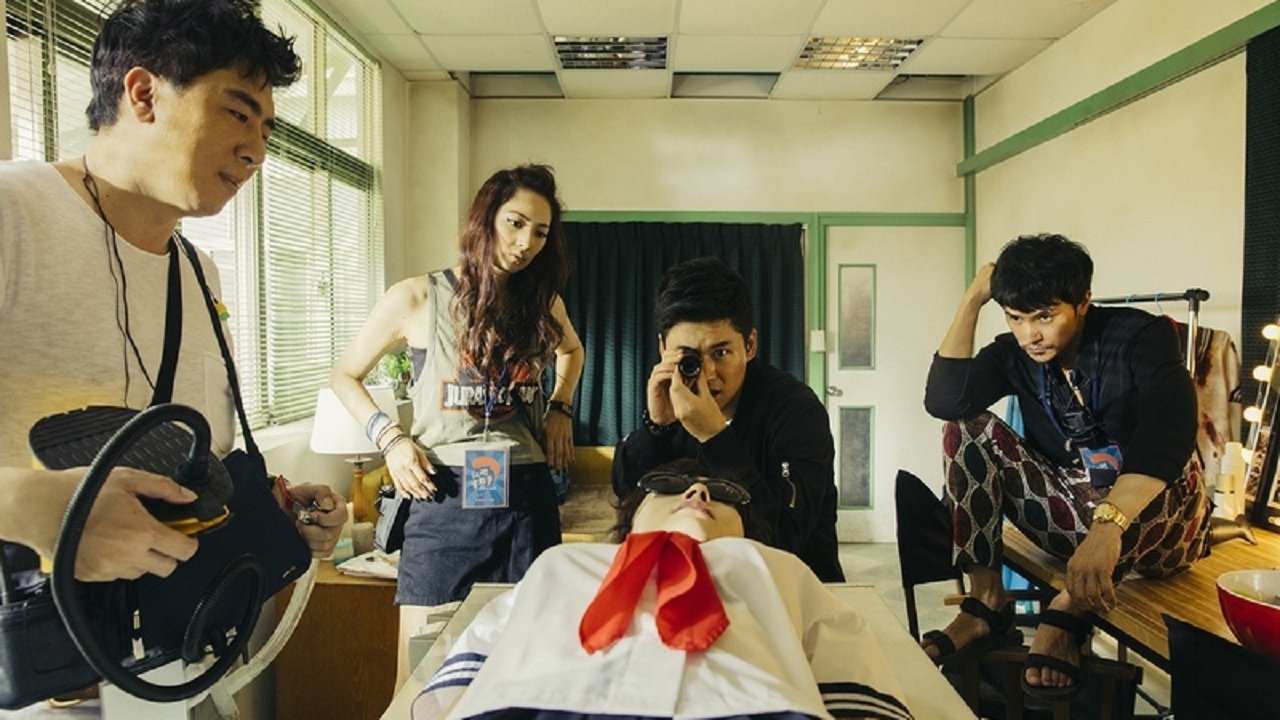 The Gangs, the Oscars, and the Walking Dead Background