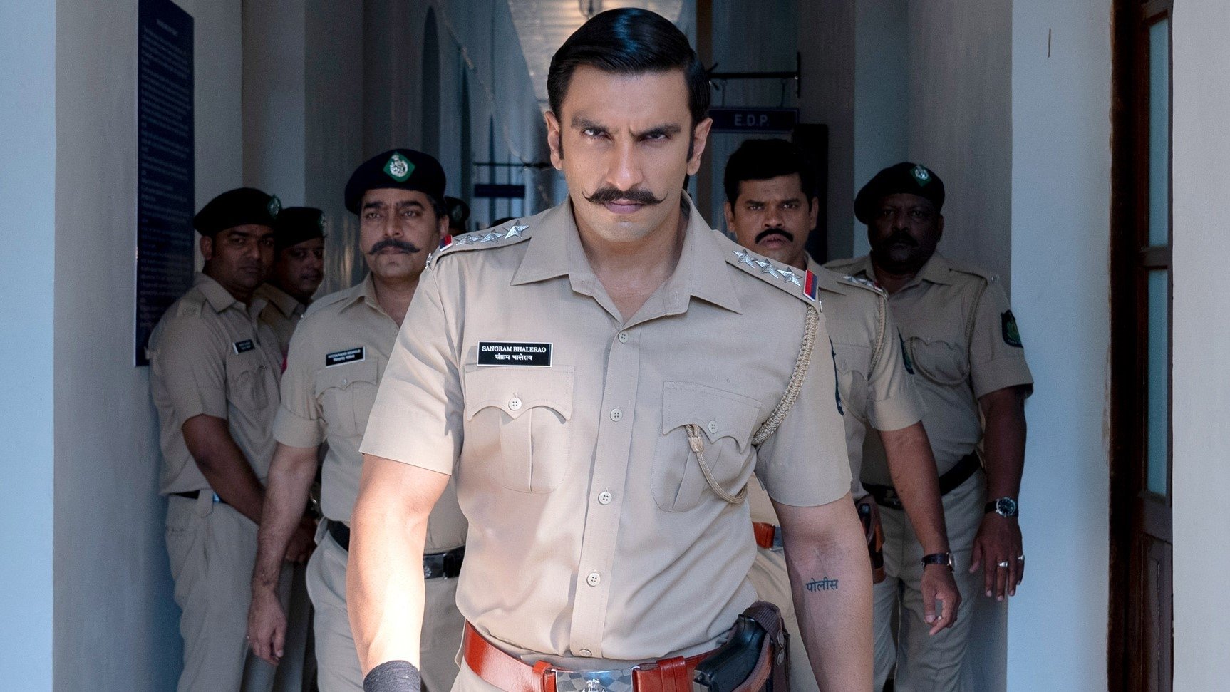 Simmba Background