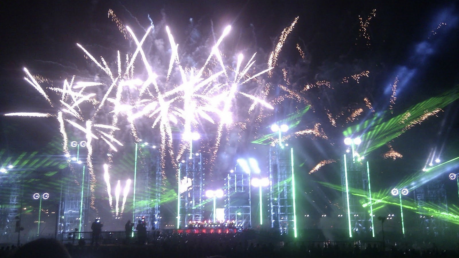 Jean-Michel Jarre - Live In Monaco Background