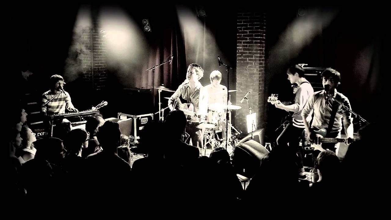 Villagers - Berlin Live Background