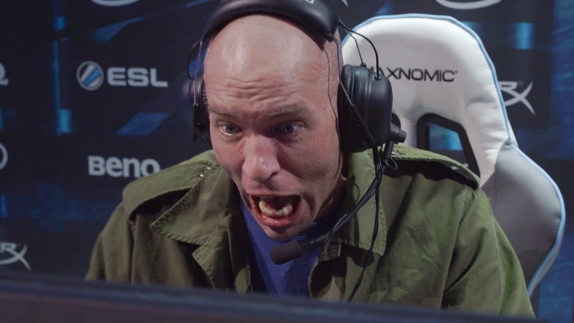 Pure Pwnage: Teh Movie Background