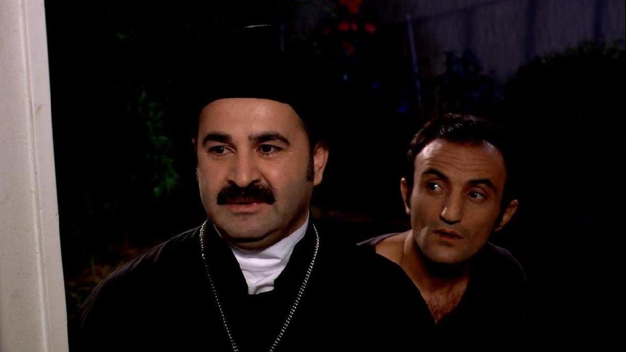 Kutsal Damacana Background