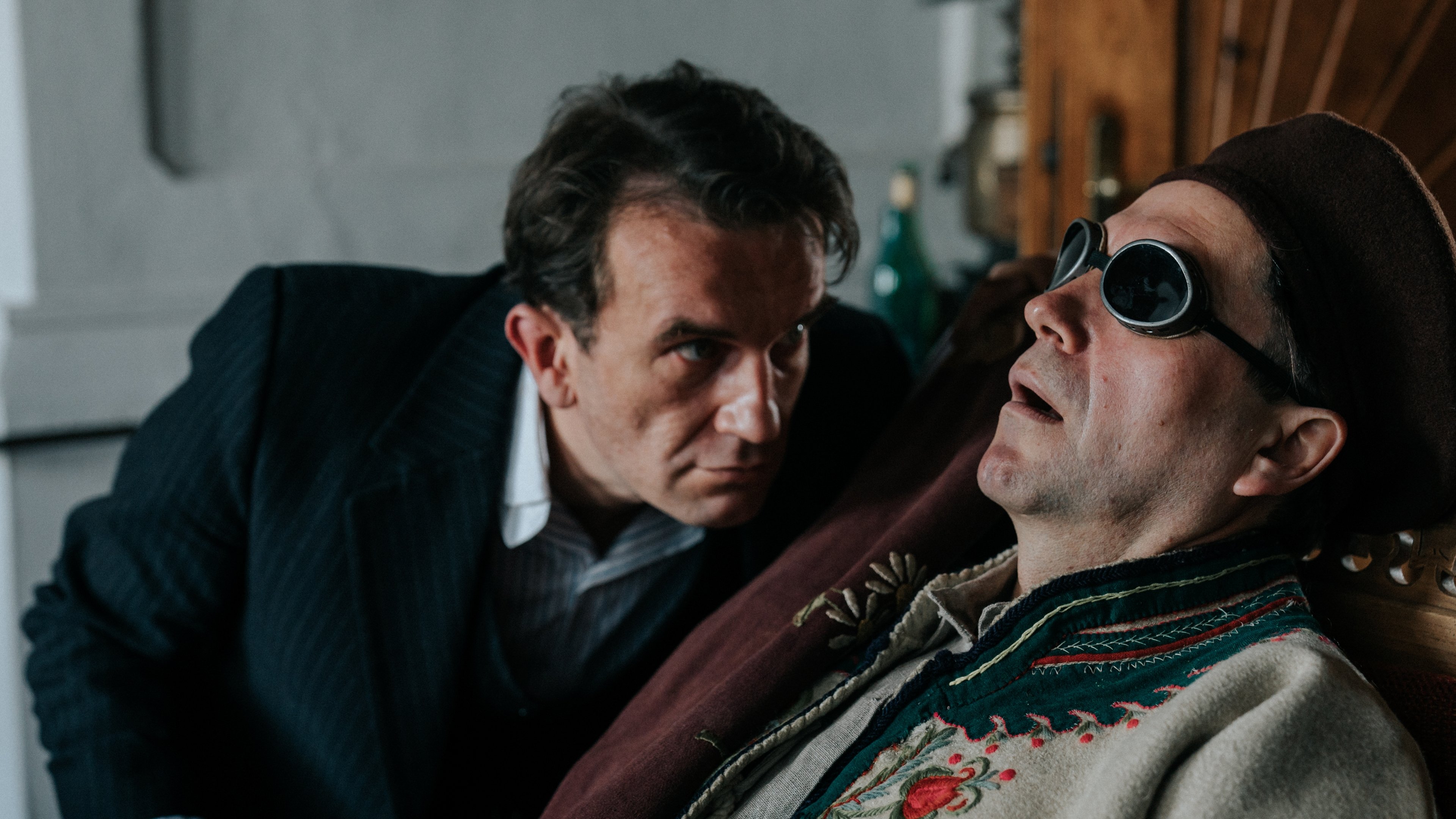 Dangerous Men Background