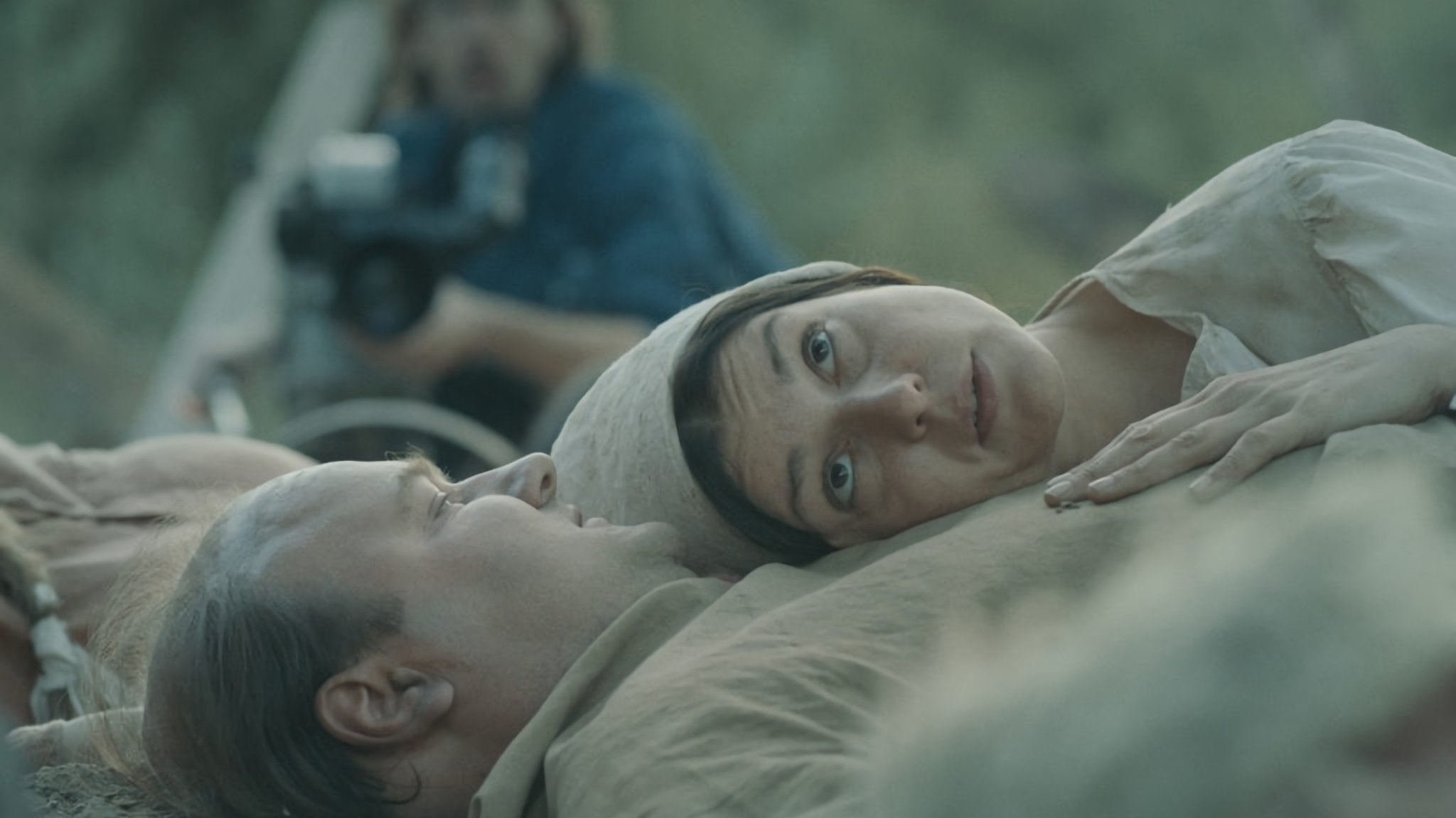 A Dead Marriage Background