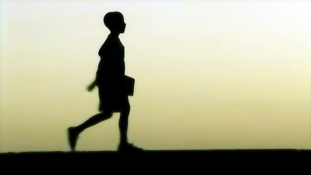 A Dios Momo Background