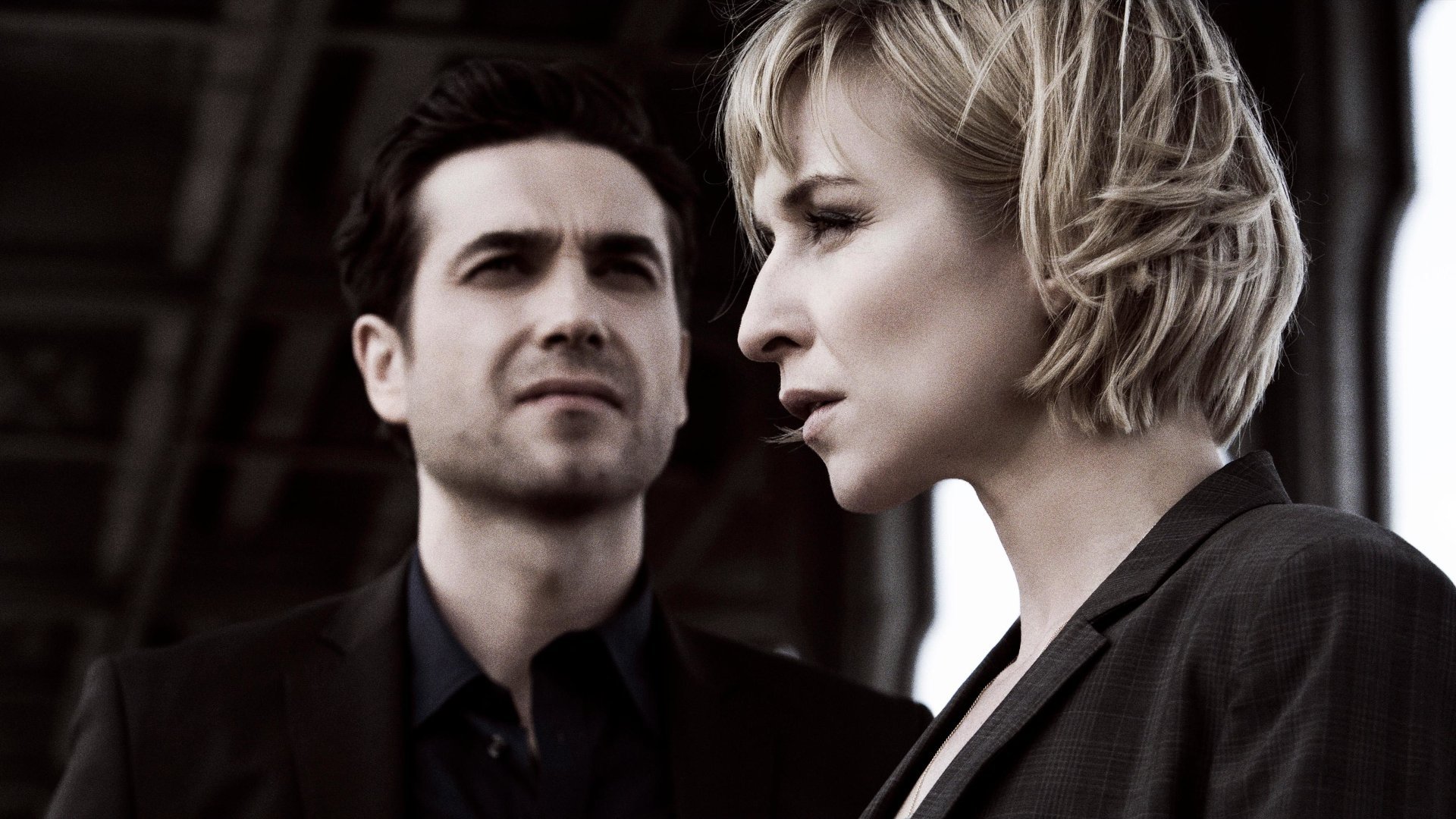 The Woman Who Dreamed of a Man Background