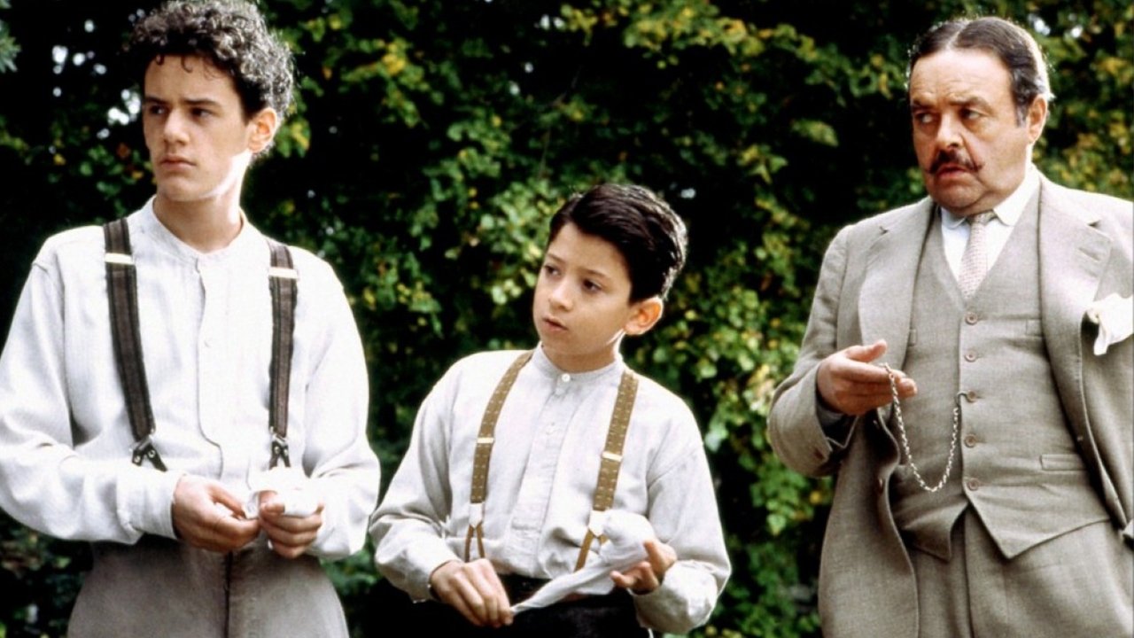 Viper in the Fist Background