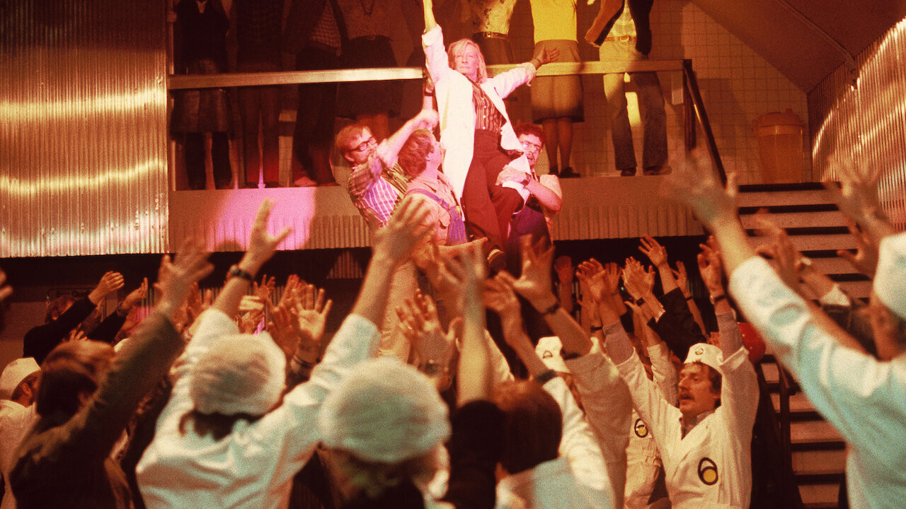 Egg! Egg! A Hardboiled Story Background