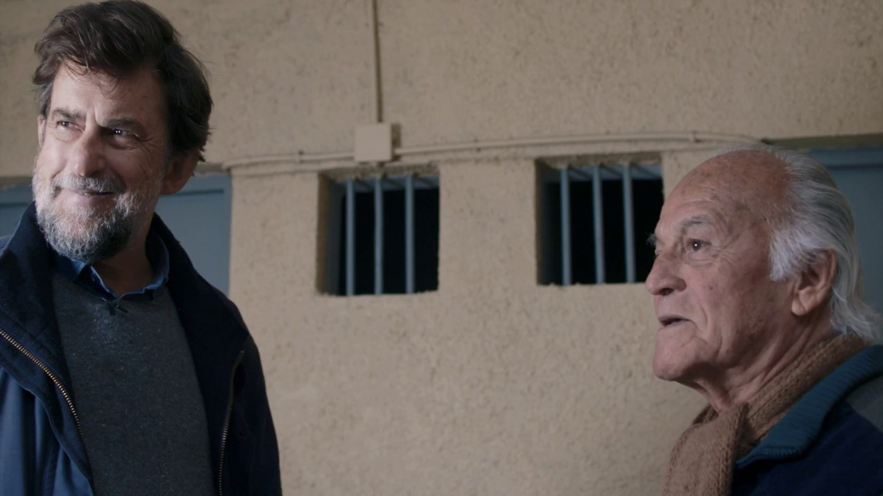 Santiago, Italia Background