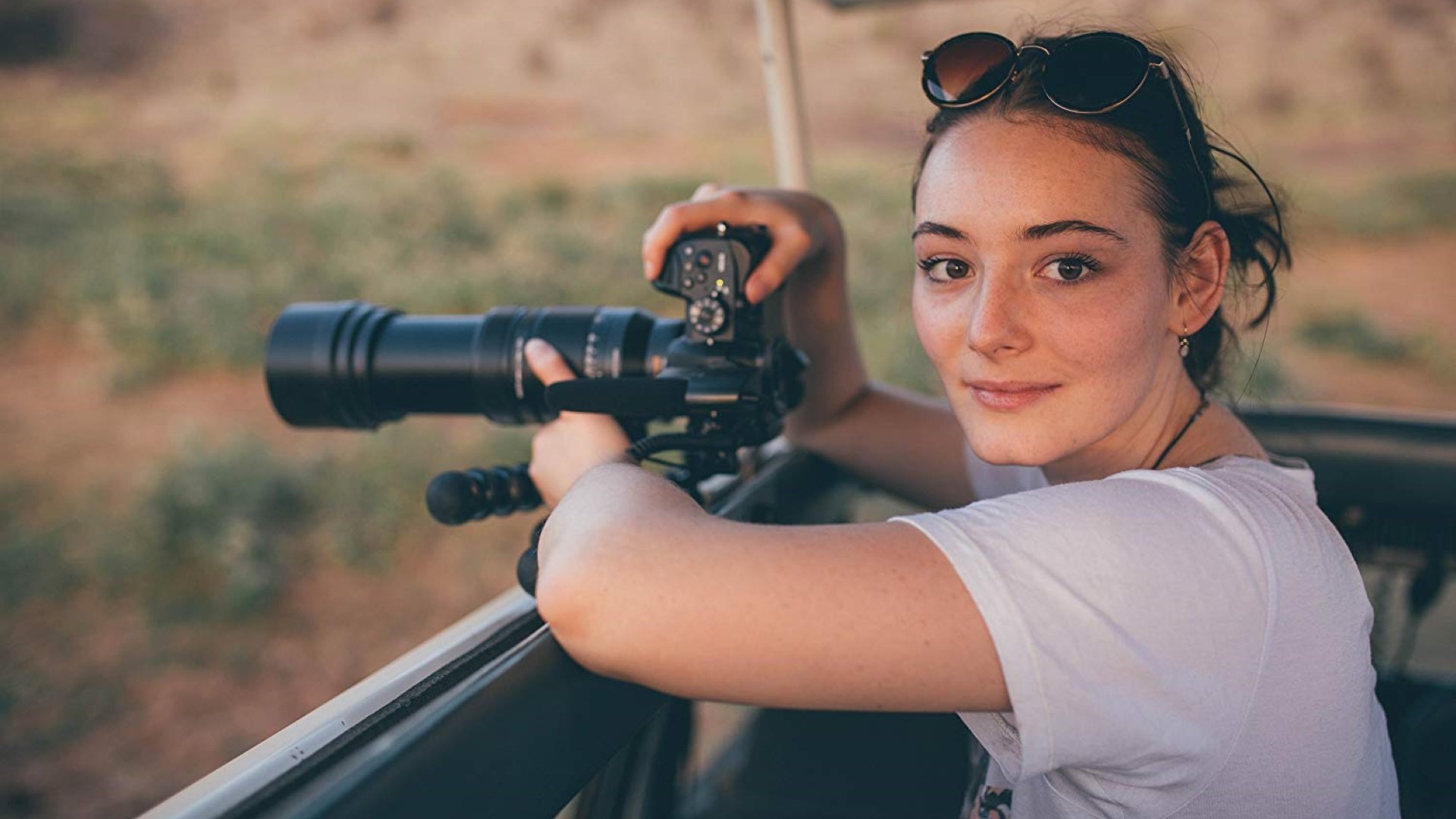 Leaving the Frame Background