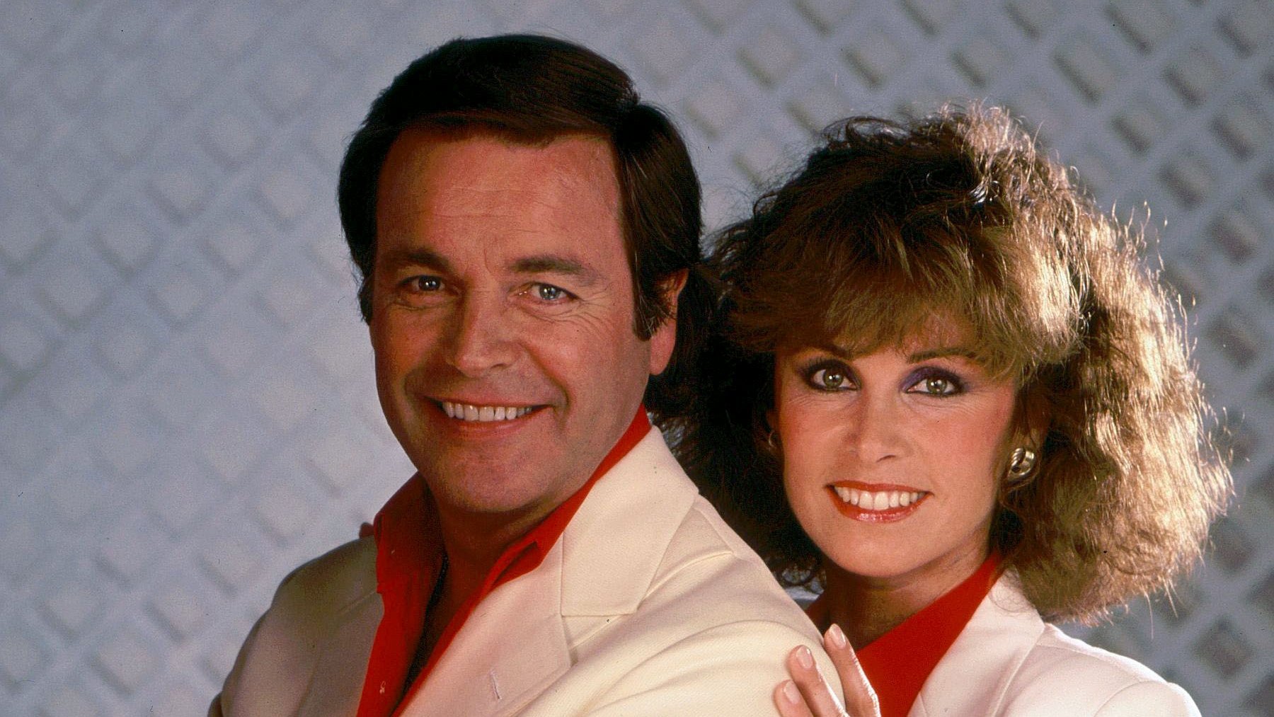 Hart to Hart: Home Is Where the Hart Is Background