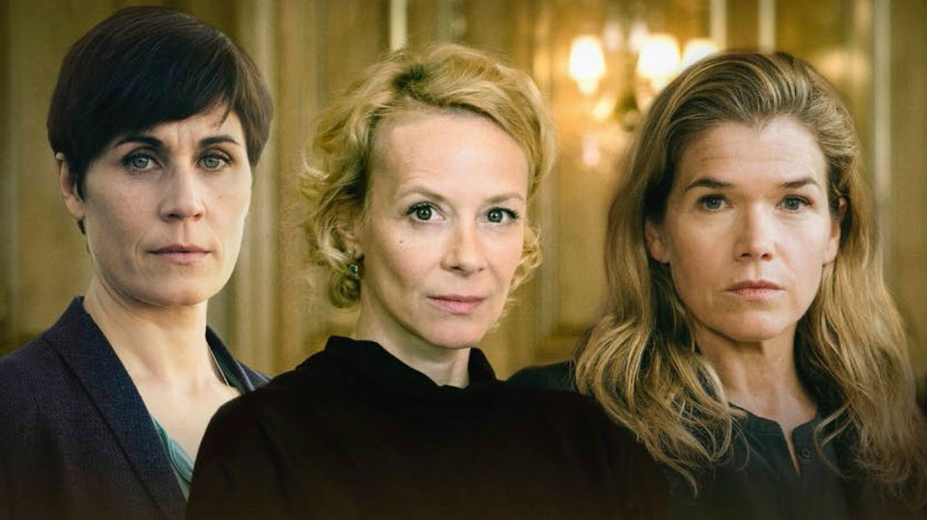 Deadly Leaks Background