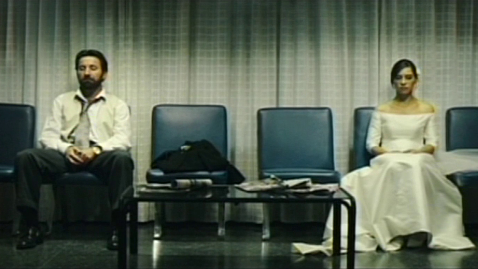 Traumalogía Background