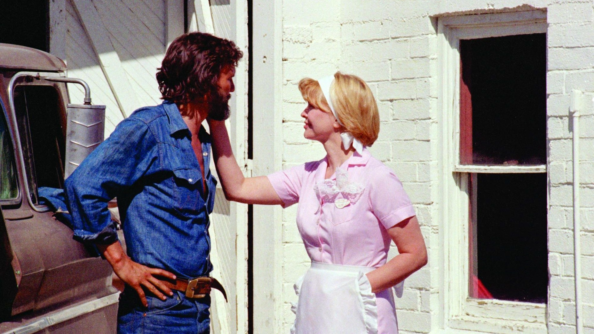 Alice Doesn't Live Here Anymore Background