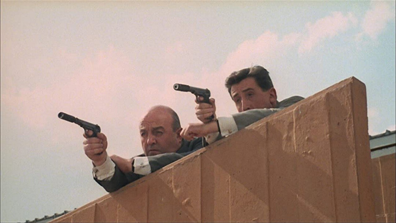 Du mou dans la gâchette Background