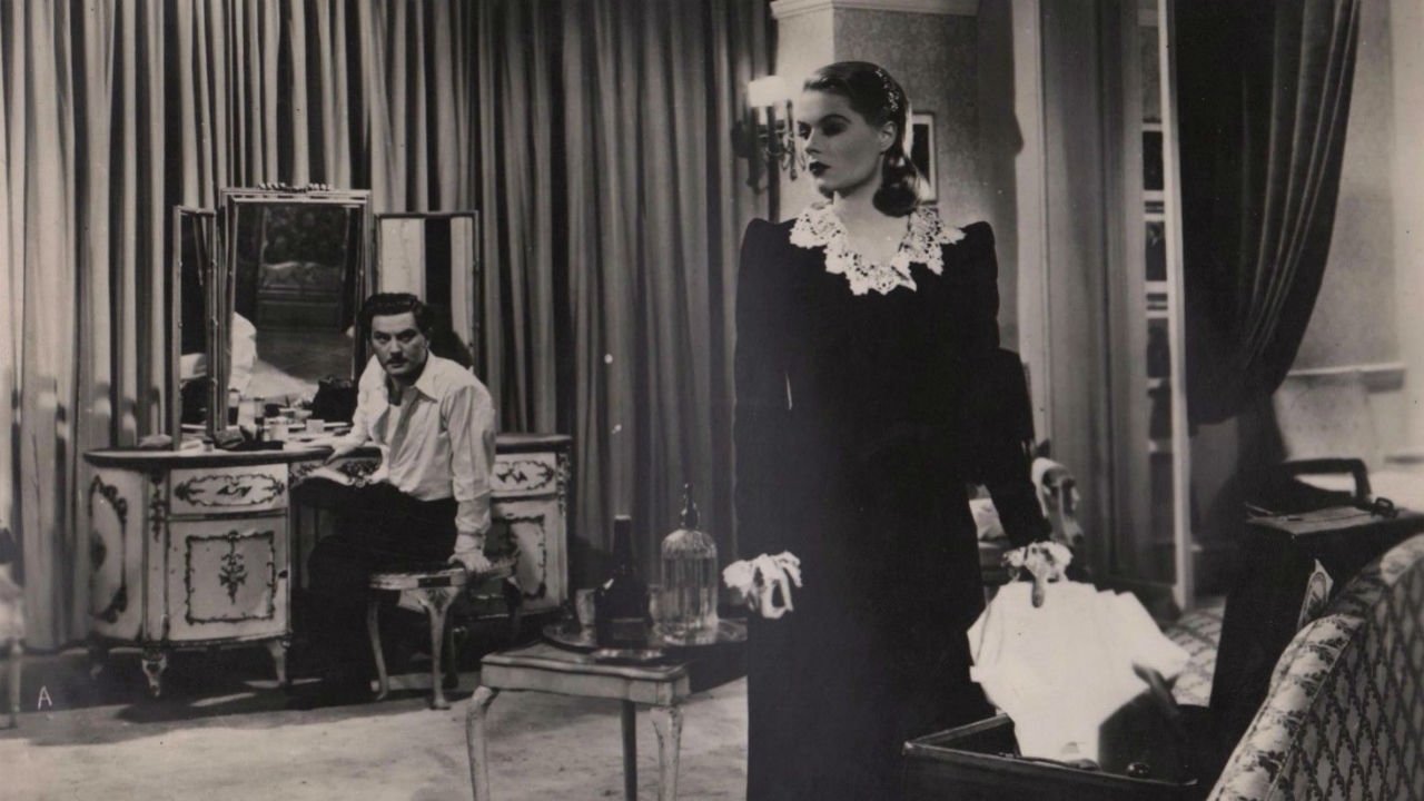 Dangerous Moonlight Background