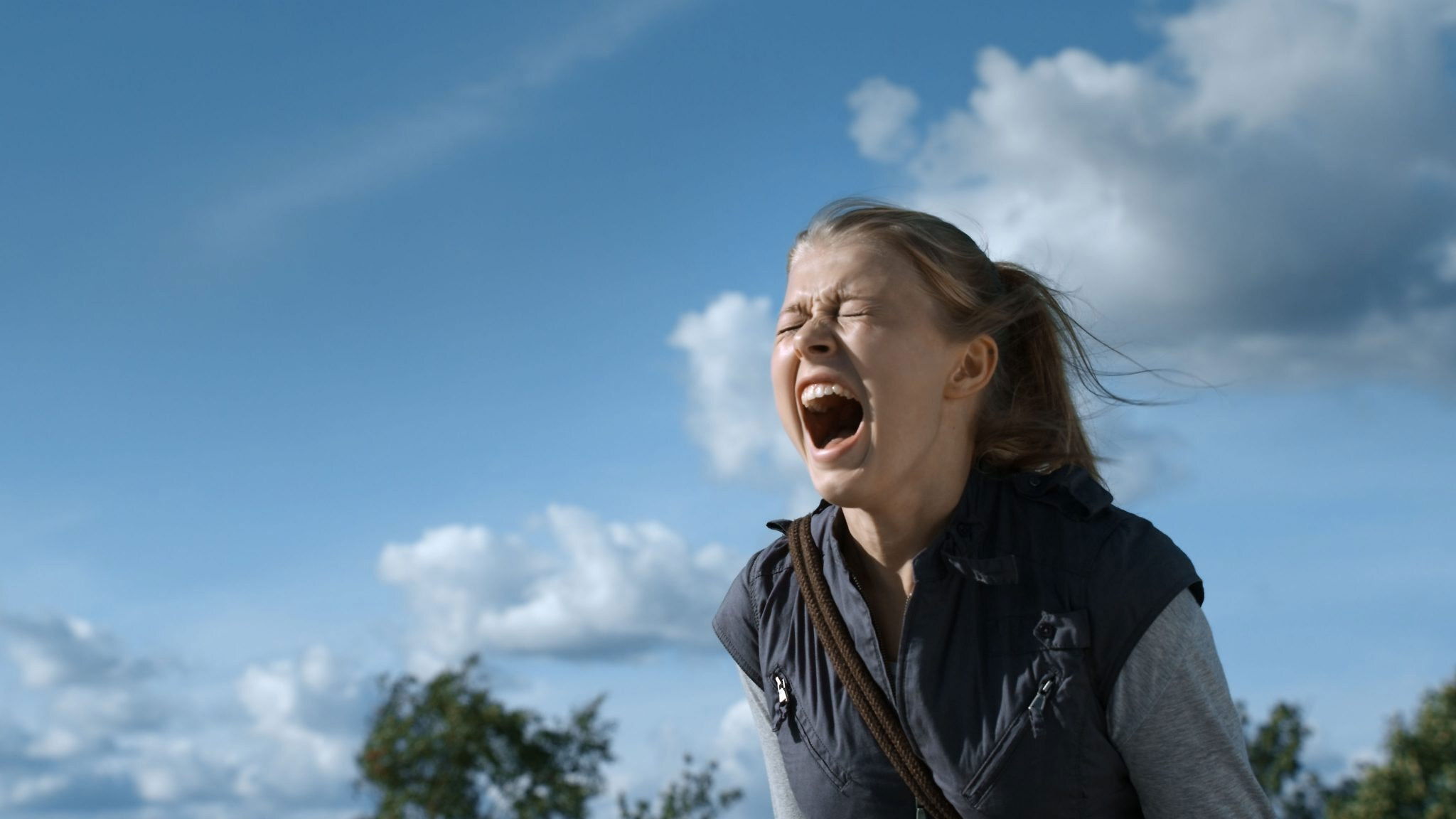 Run Sister Run! Background