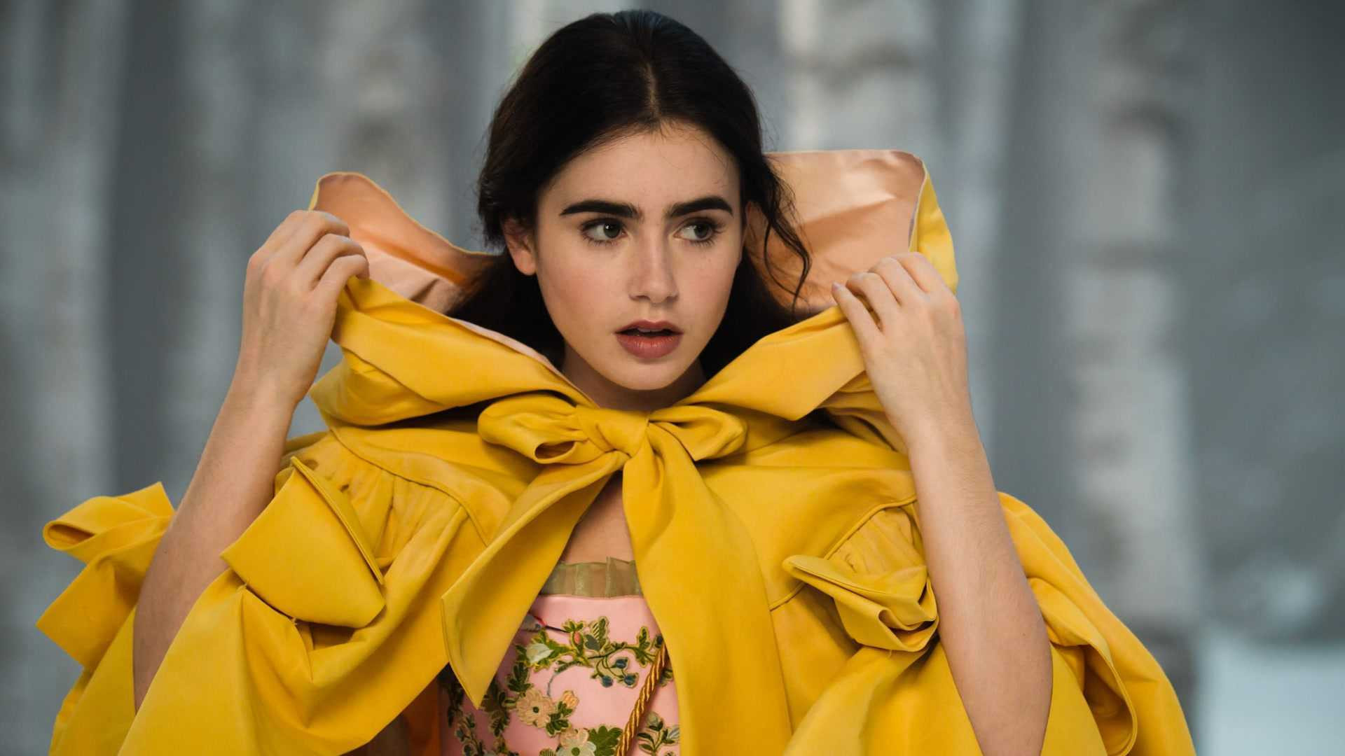 Mirror Mirror Background