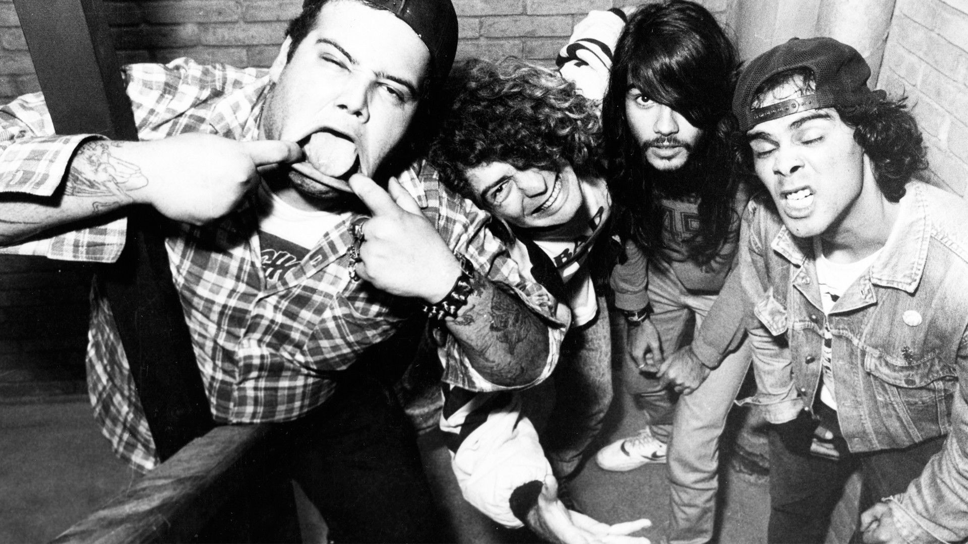 Guidable: The Real History of Ratos de Porão Background