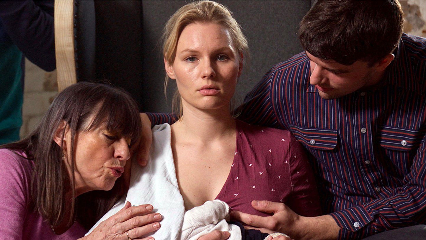 Kleptomom Background