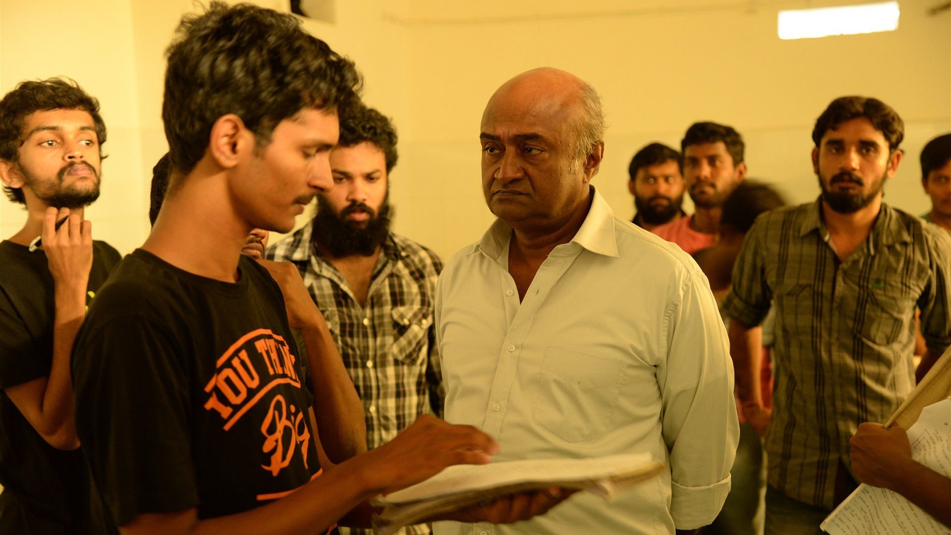 8 Thottakkal Background