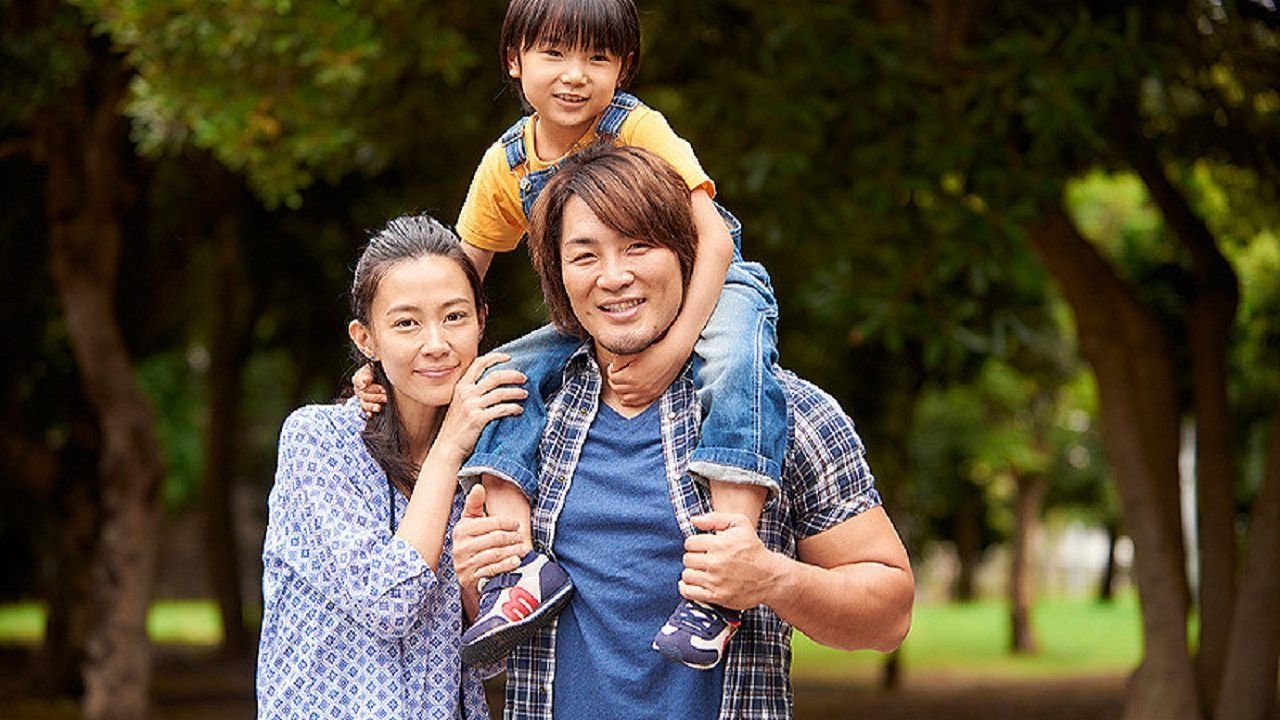 My Dad Is a Heel Wrestler Background