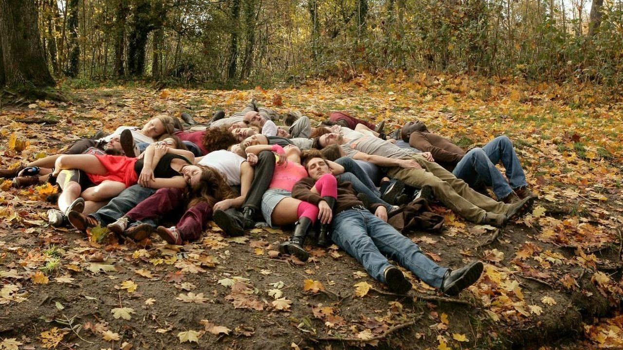 Our Earthmen Friends Background