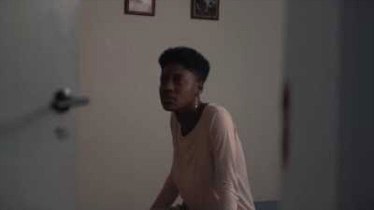 How to Breathe Out of Water Background