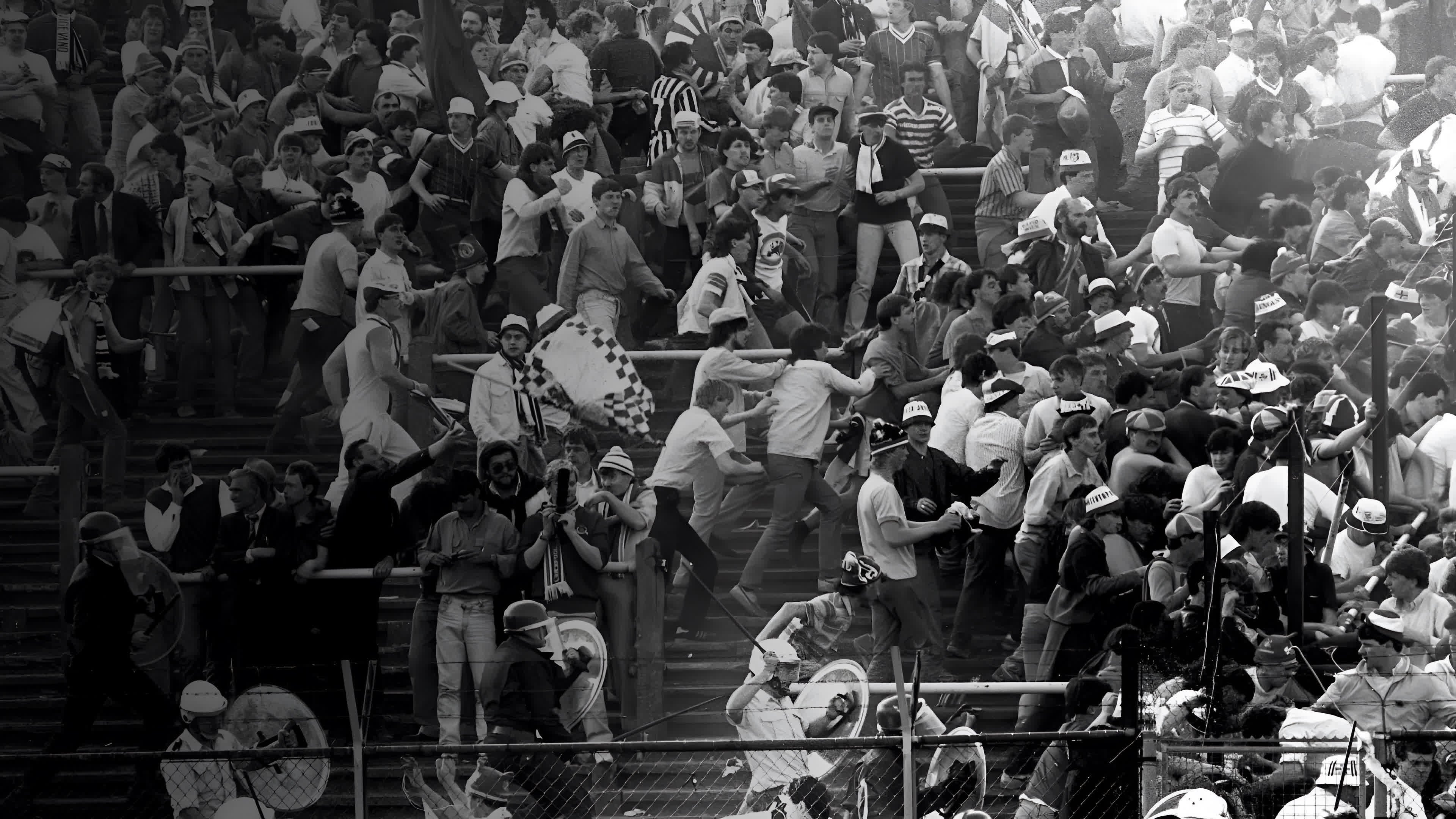 Heysel 1985 - Dans l'enfer de la foule Background