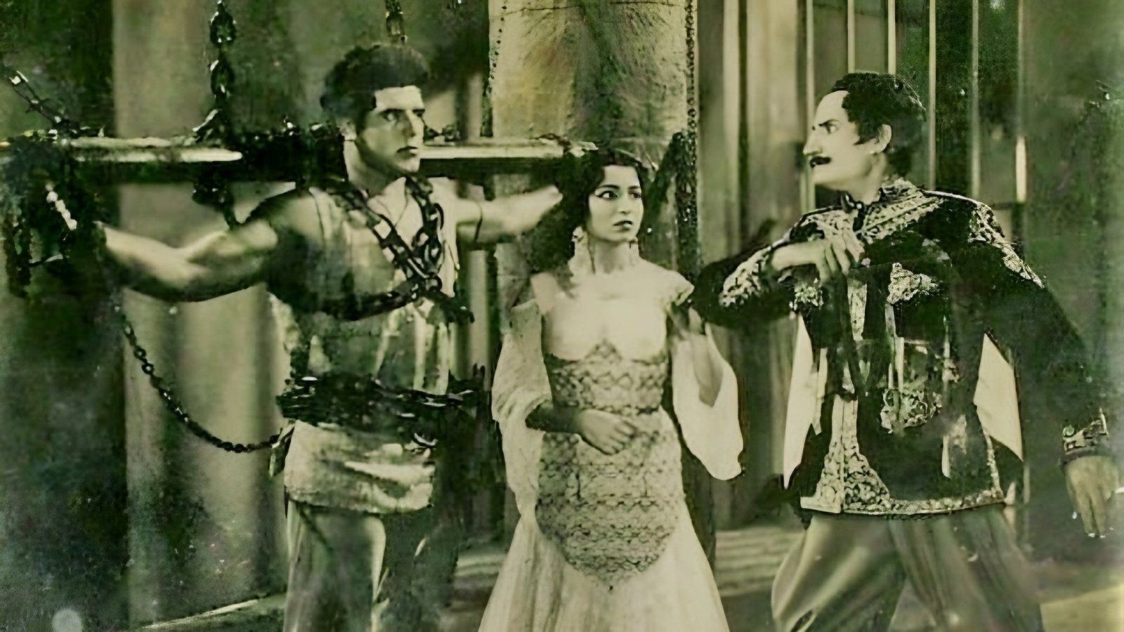 Darasingh Background