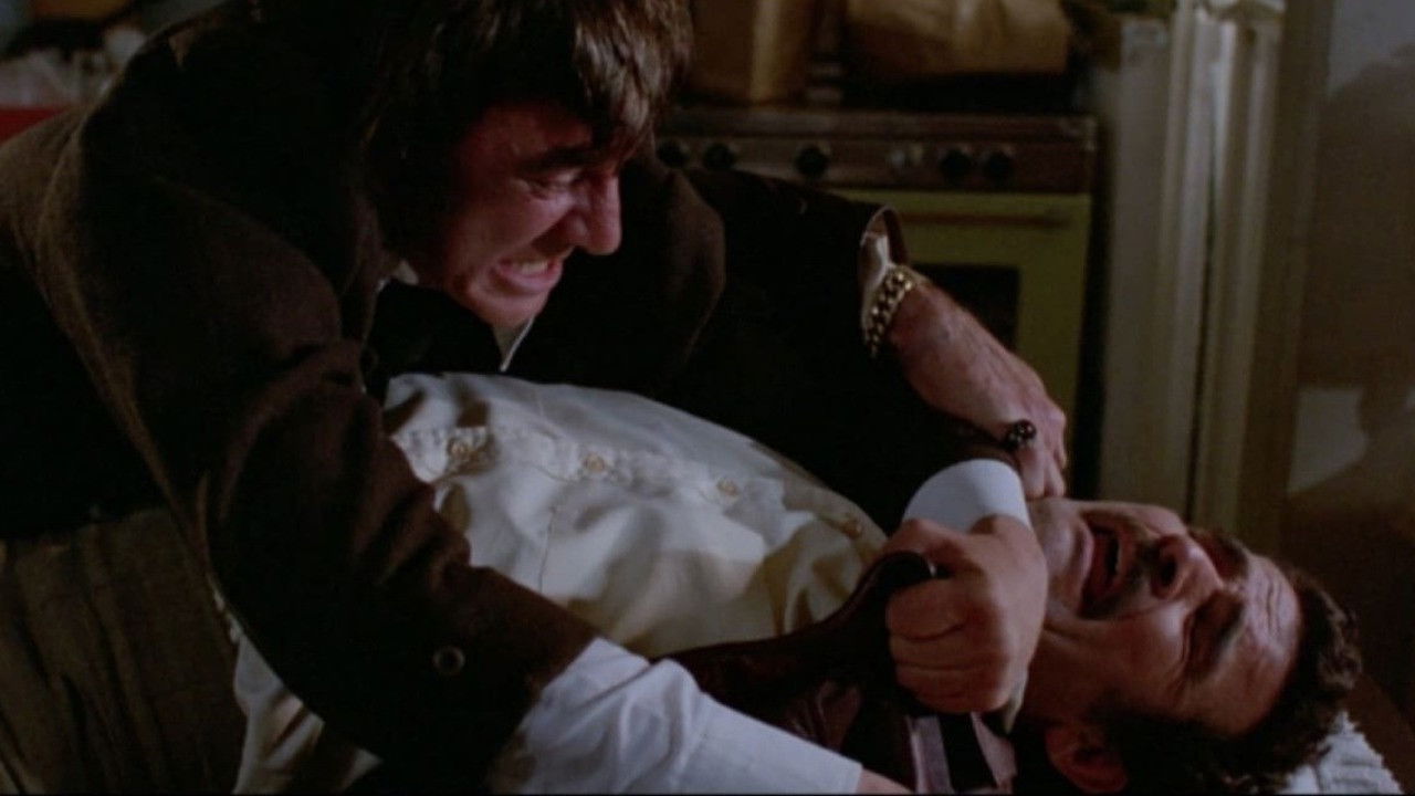 Llámenme Mike Background