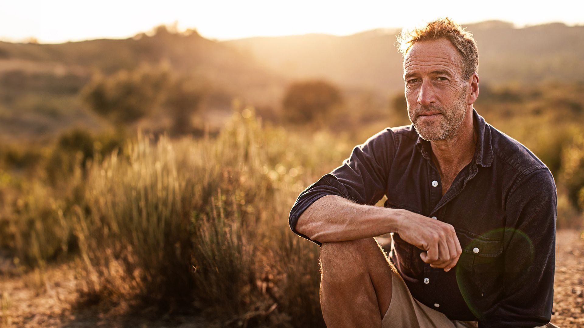 Ben Fogle: New Lives in the Wild Background