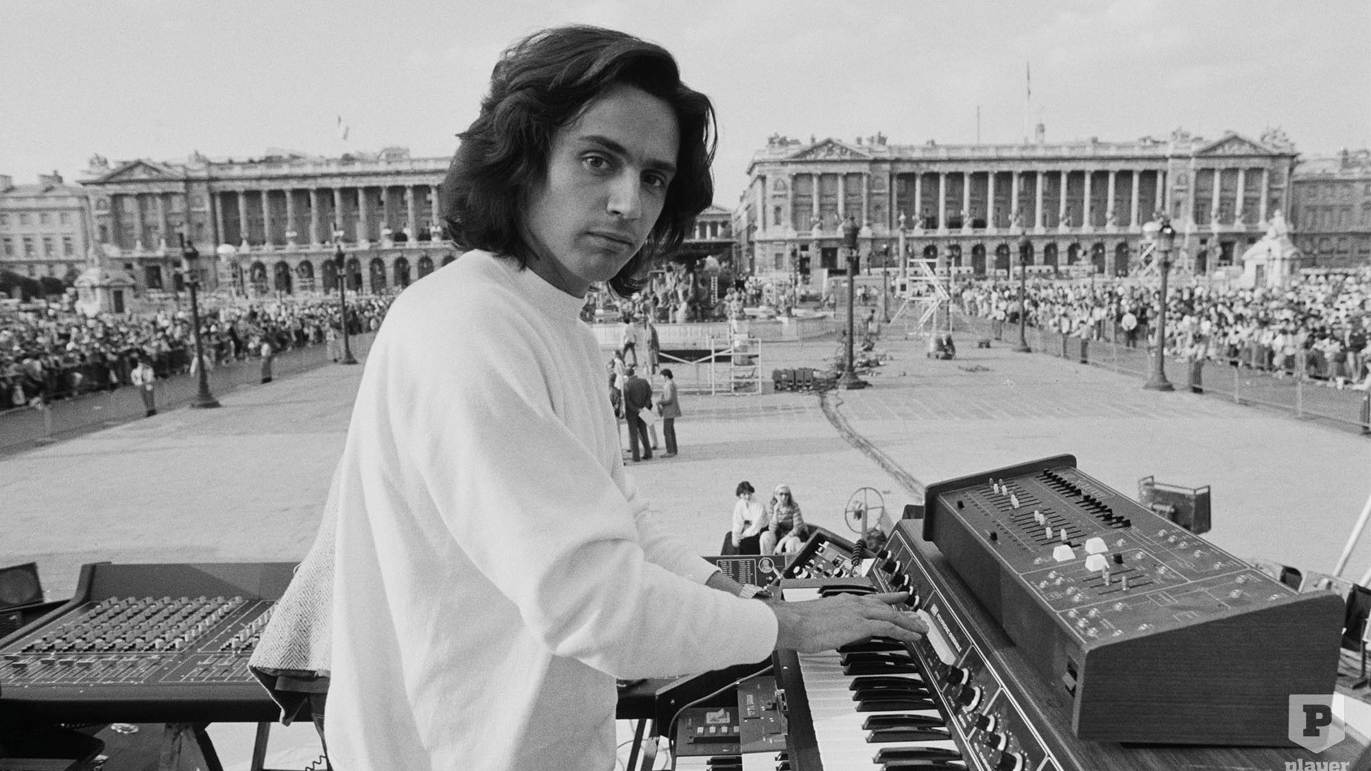 Jean-Michel Jarre - La Concorde Background