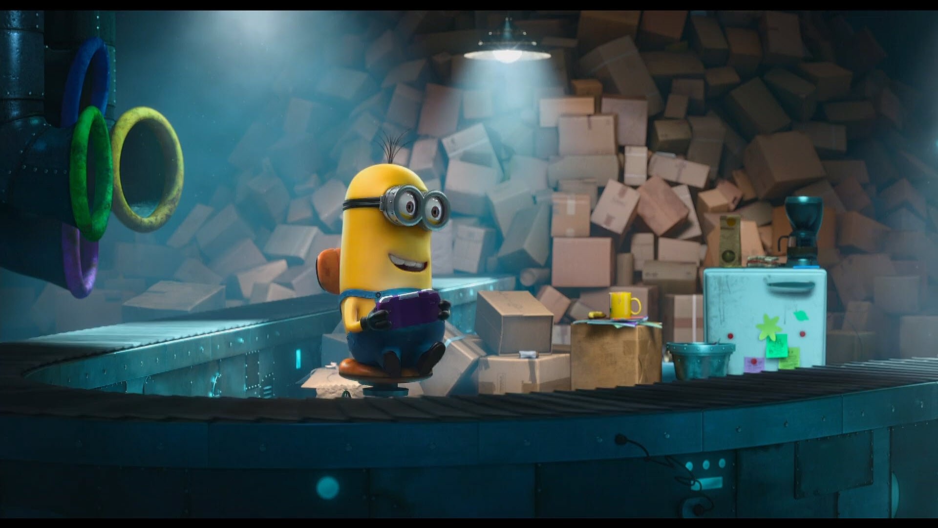 Despicable Me 2: 3 Mini-Movie Collection Background