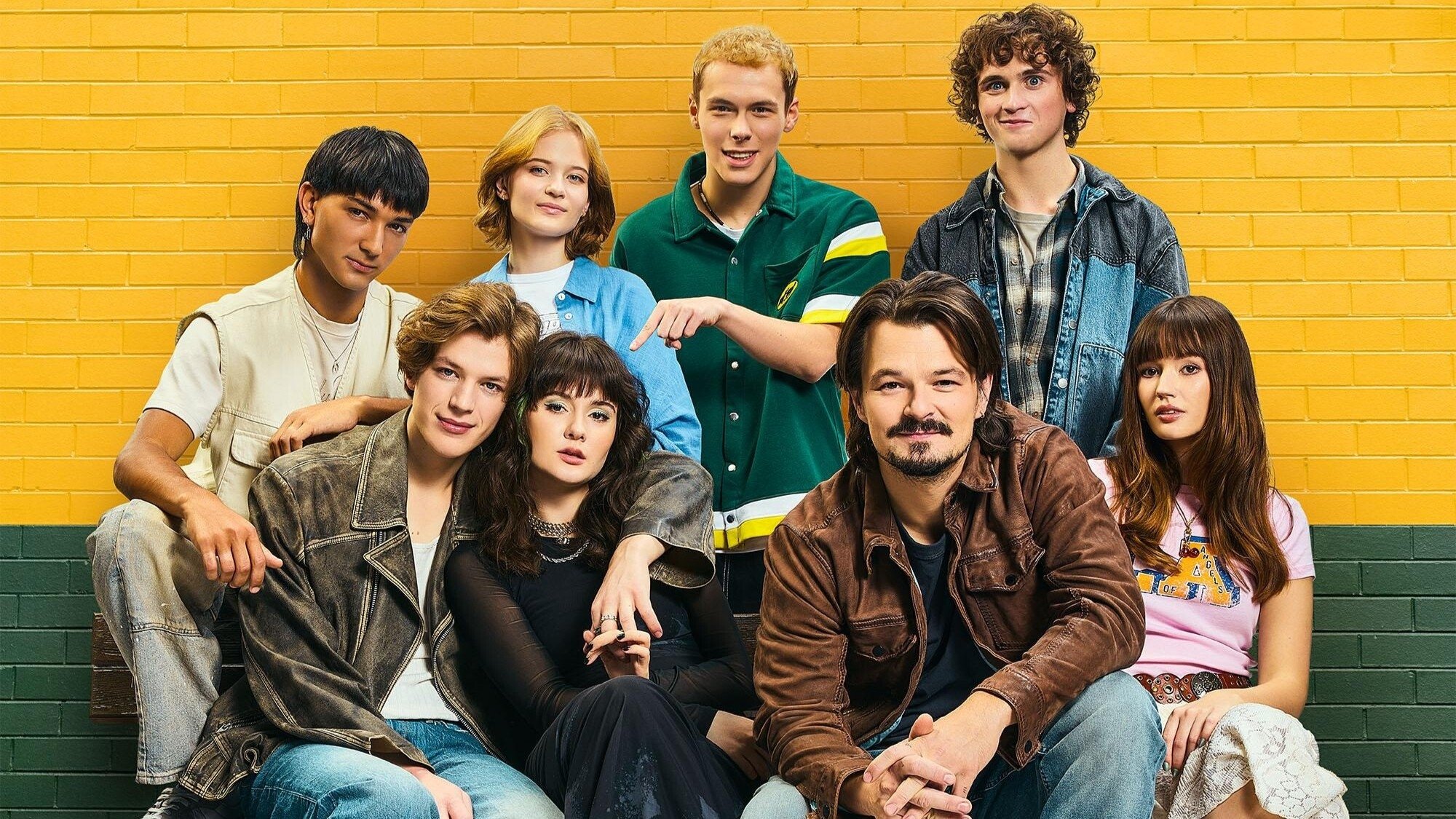 Screw Mickiewicz 2 Background