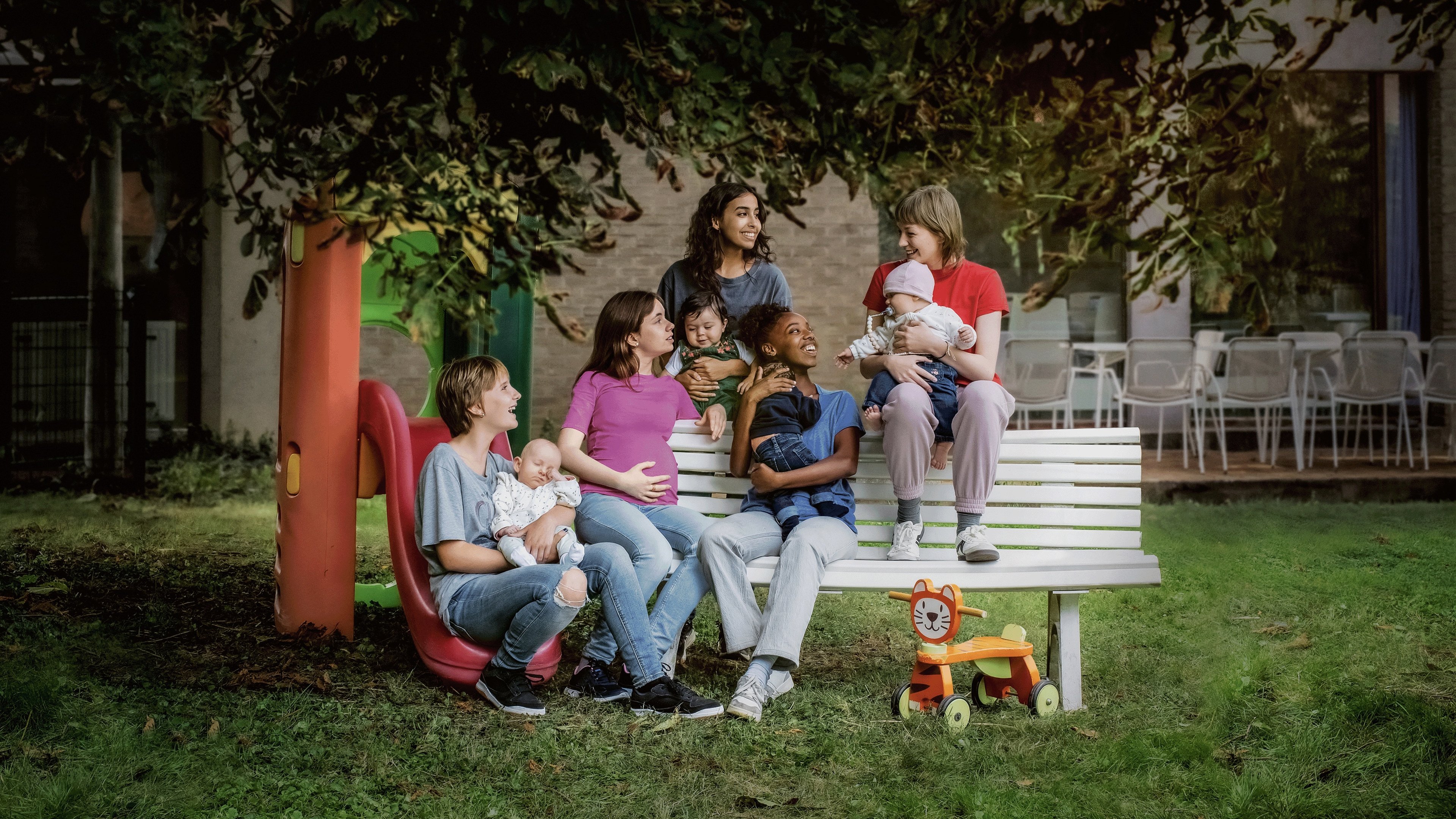 Young Mothers Background