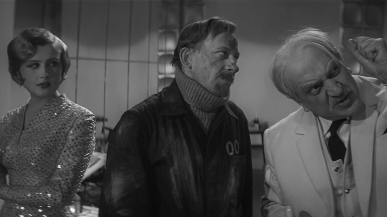 The Hyperboloid of Engineer Garin Background