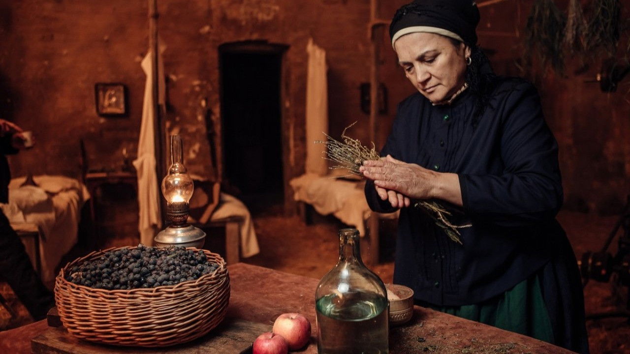 Black Raven Background