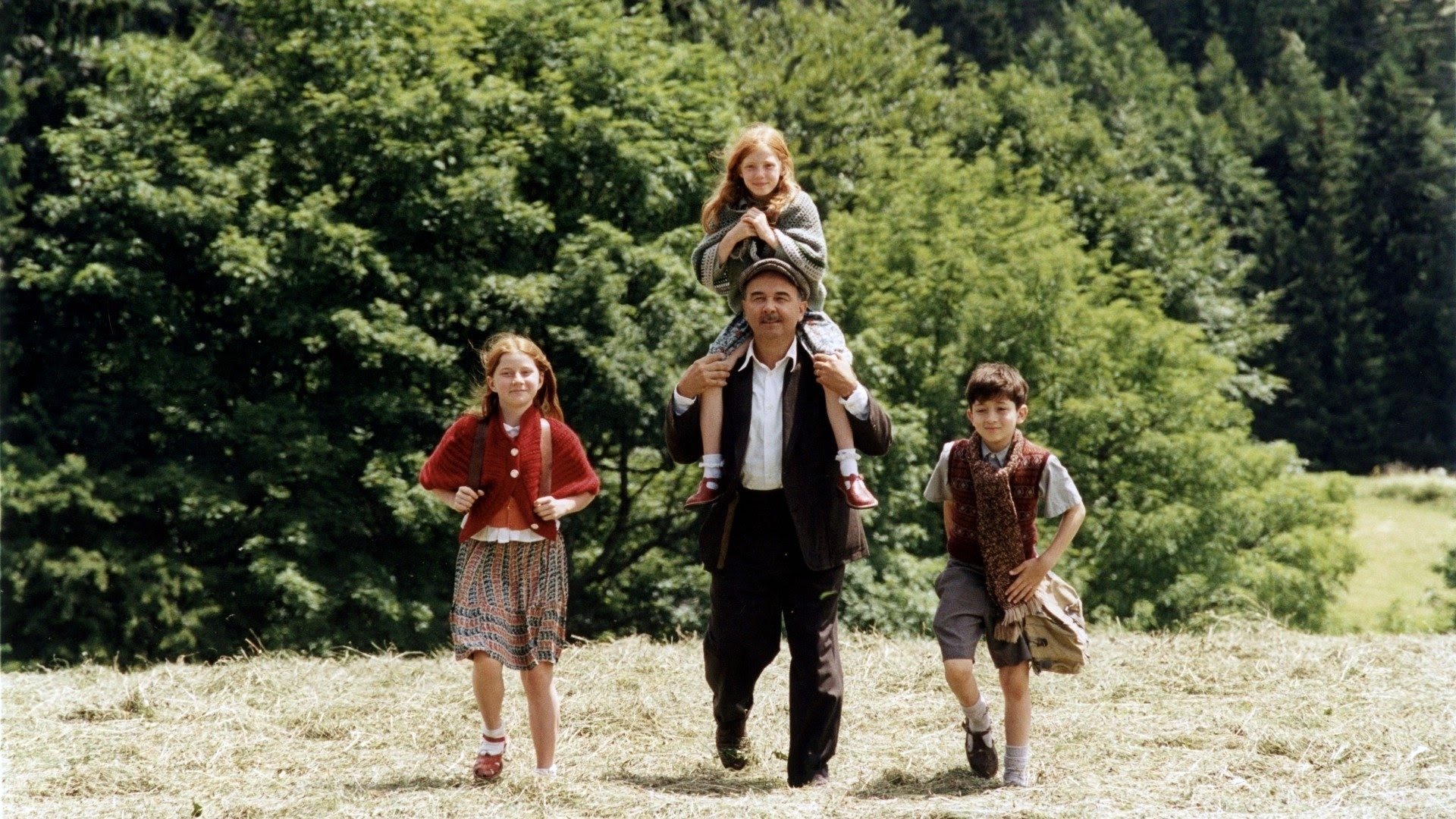 Monsieur Batignole Background