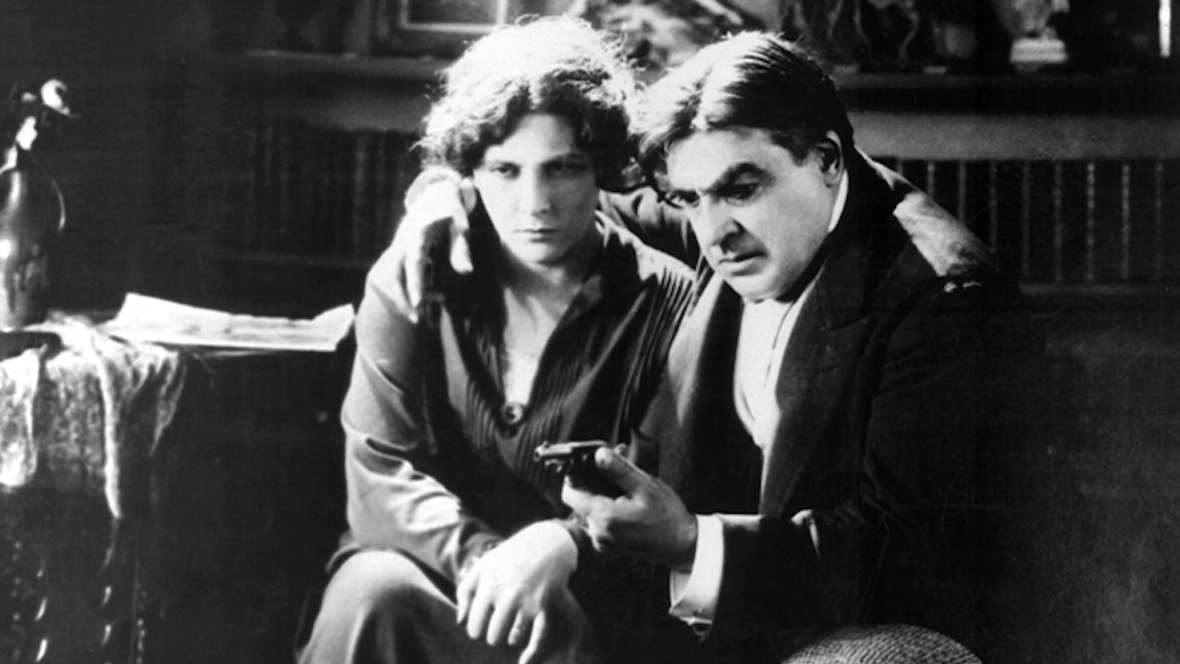 The Smiling Madame Beudet Background