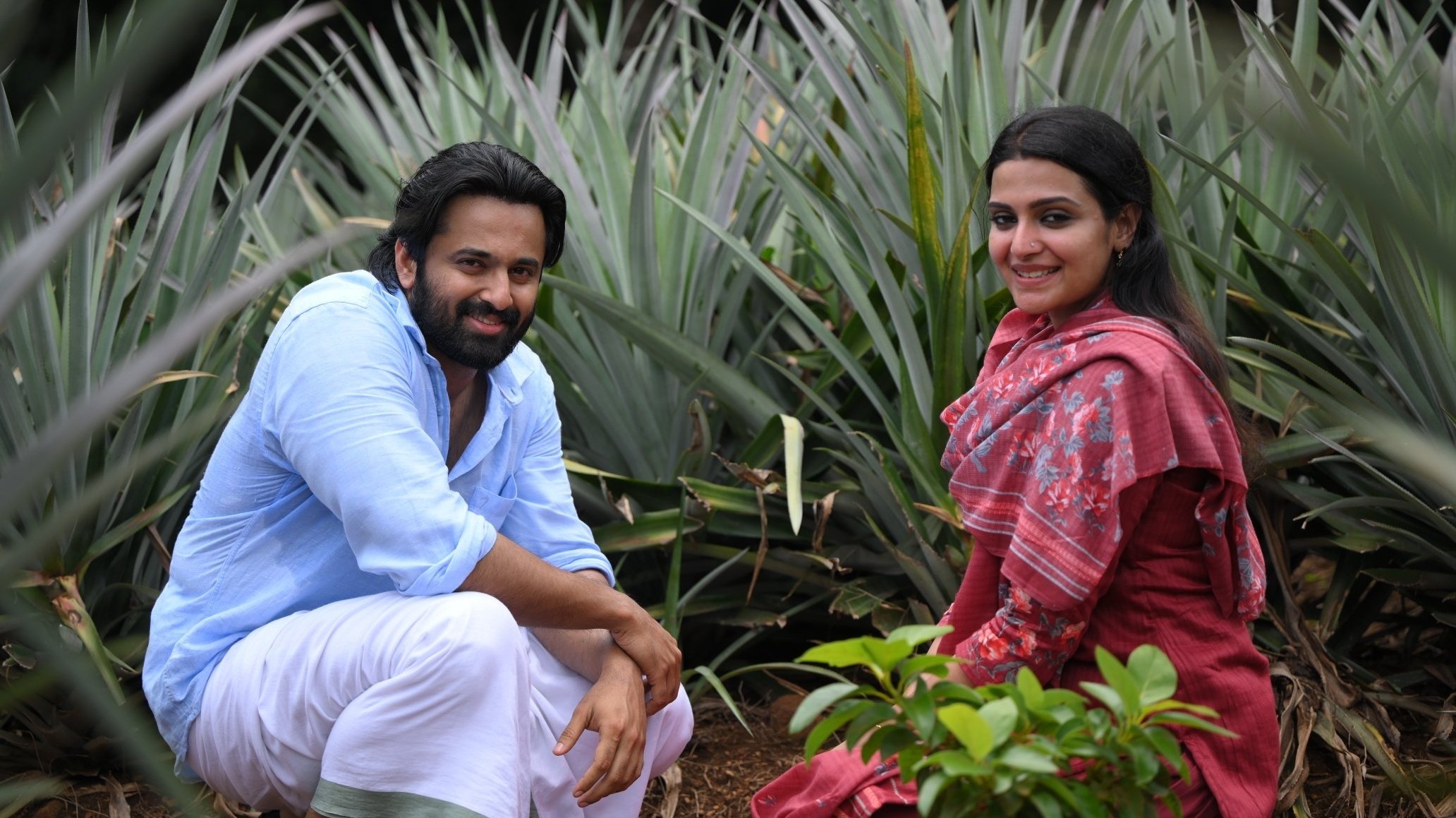 Shefeekkinte Santhosham Background