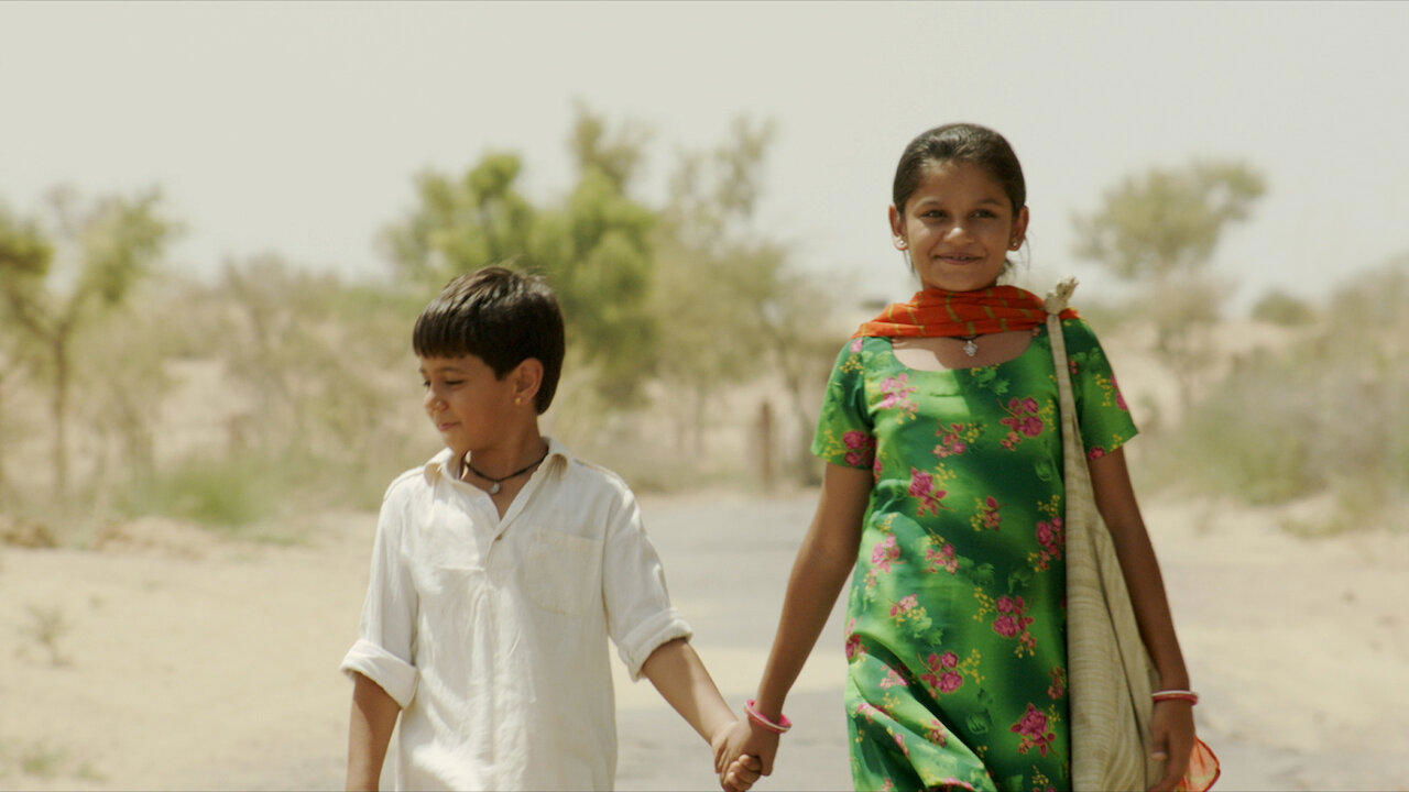 Dhanak Background
