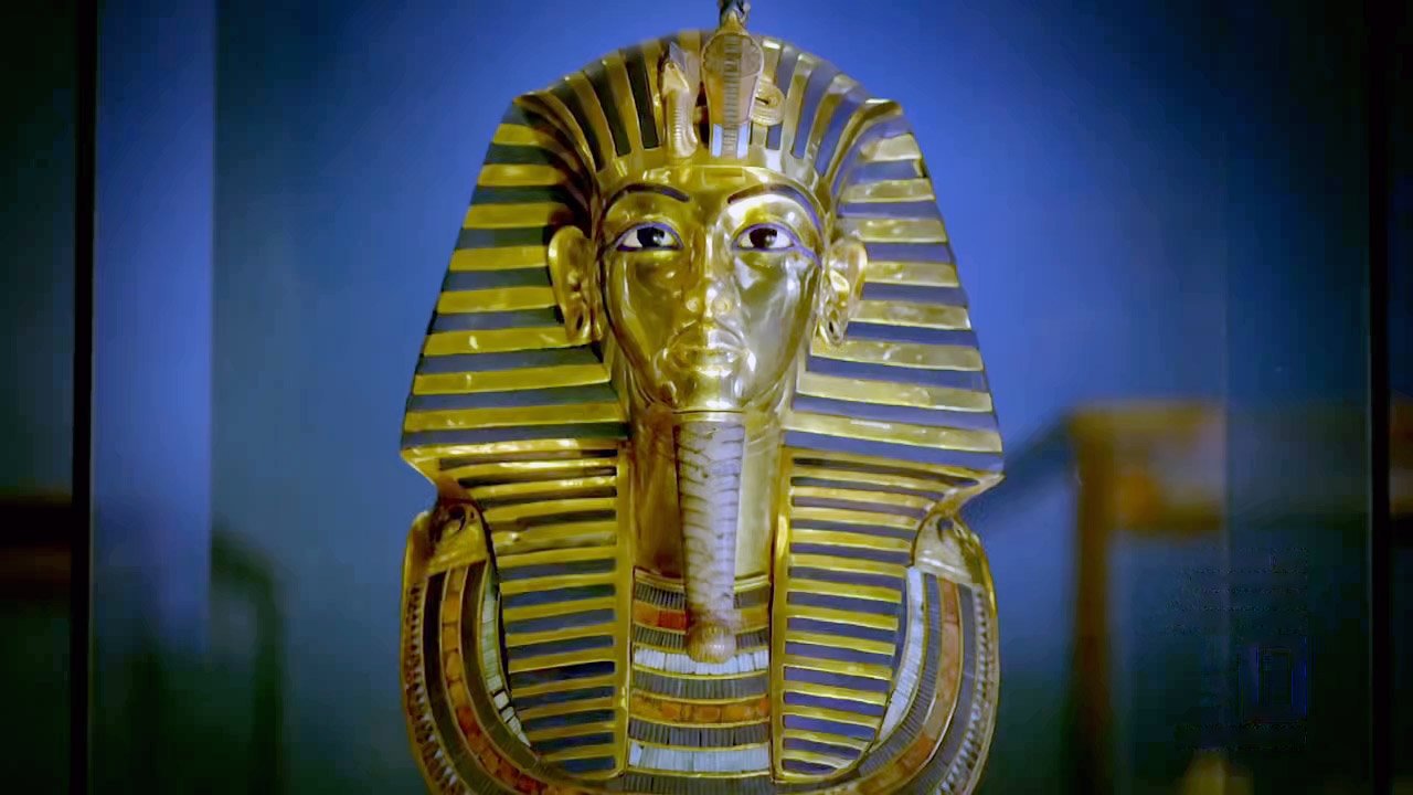 Tut's Treasures: Hidden Secrets Background
