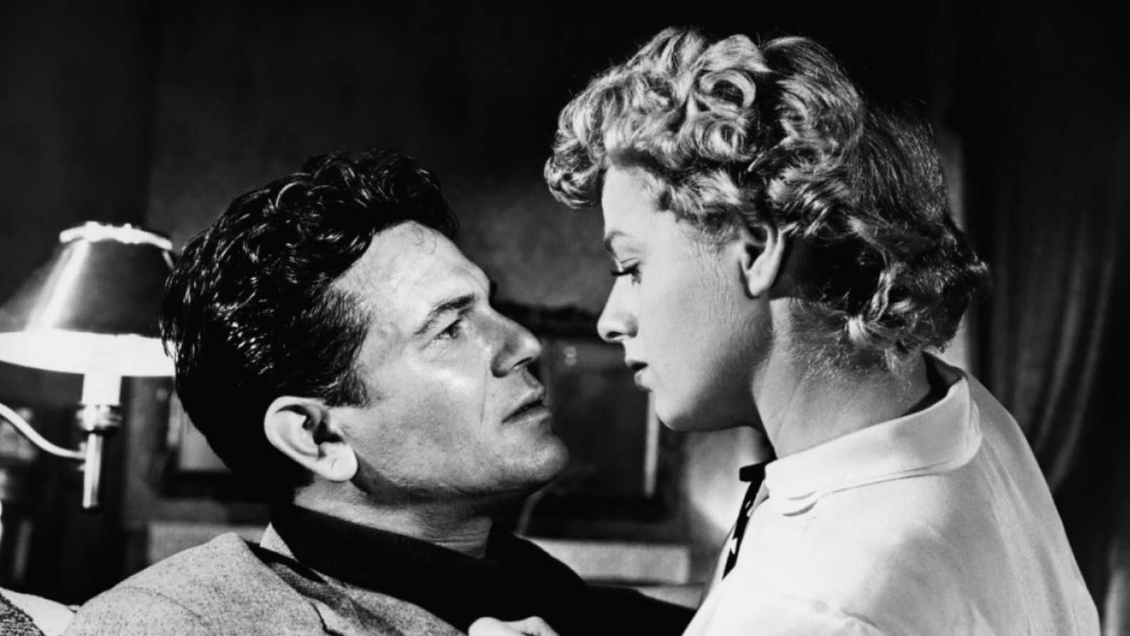 He Ran All the Way Background