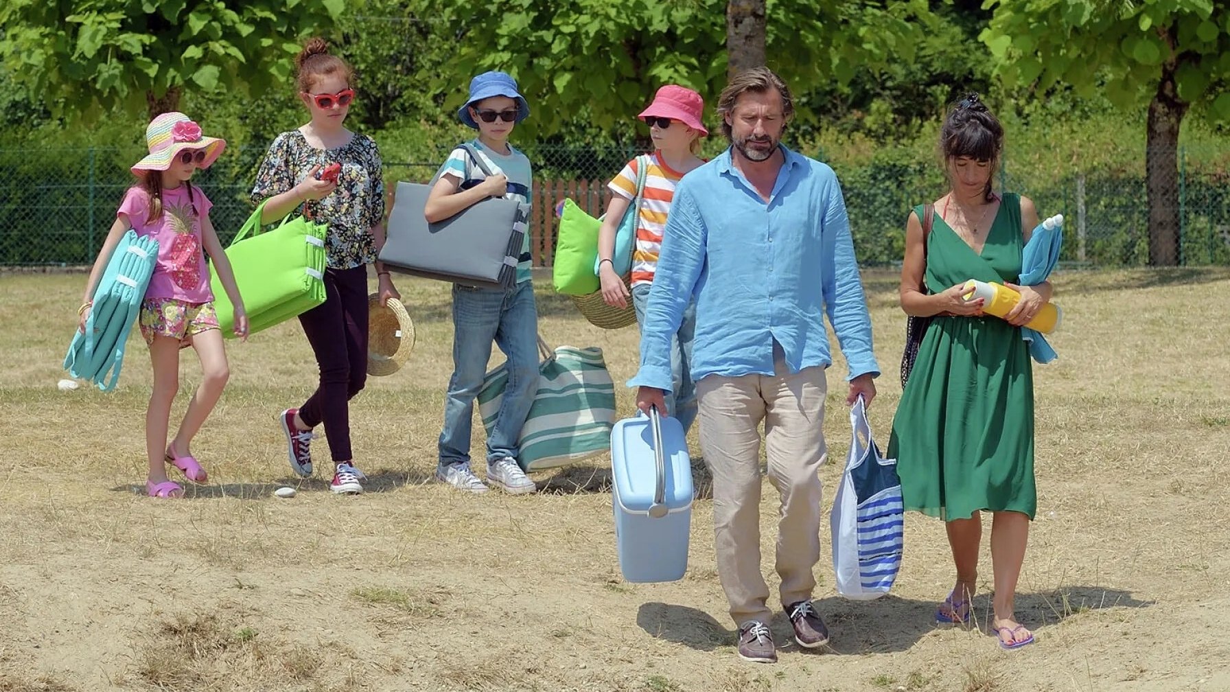 Pacte Sacré Background