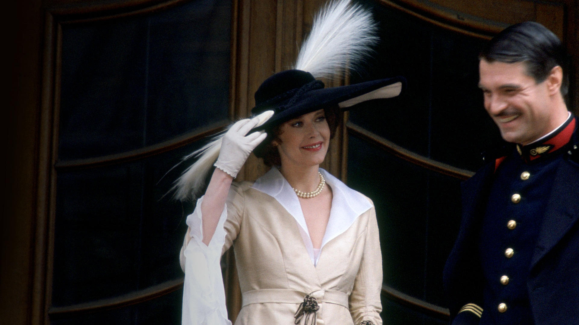 Mata Hari Background