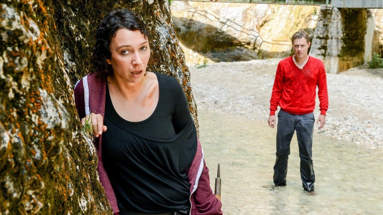 Tod in den Bergen Background