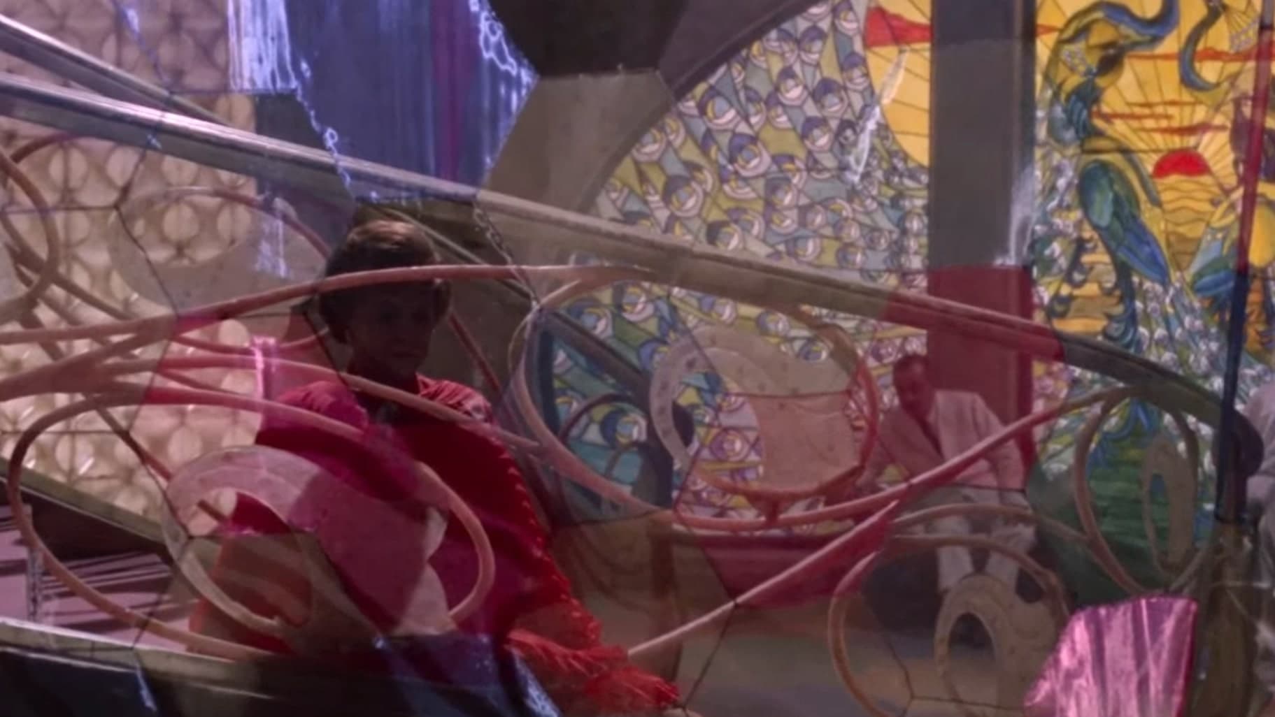 Juliet of the Spirits Background